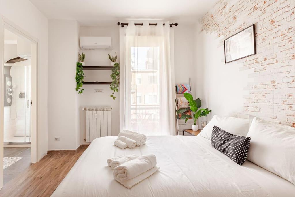 Industrial Loft * Rom